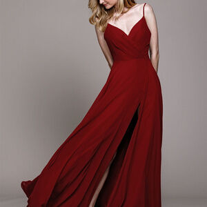 NEW WINE COLOR Spaghetti Strap Burgundy Leg Slit Dress AC477-2